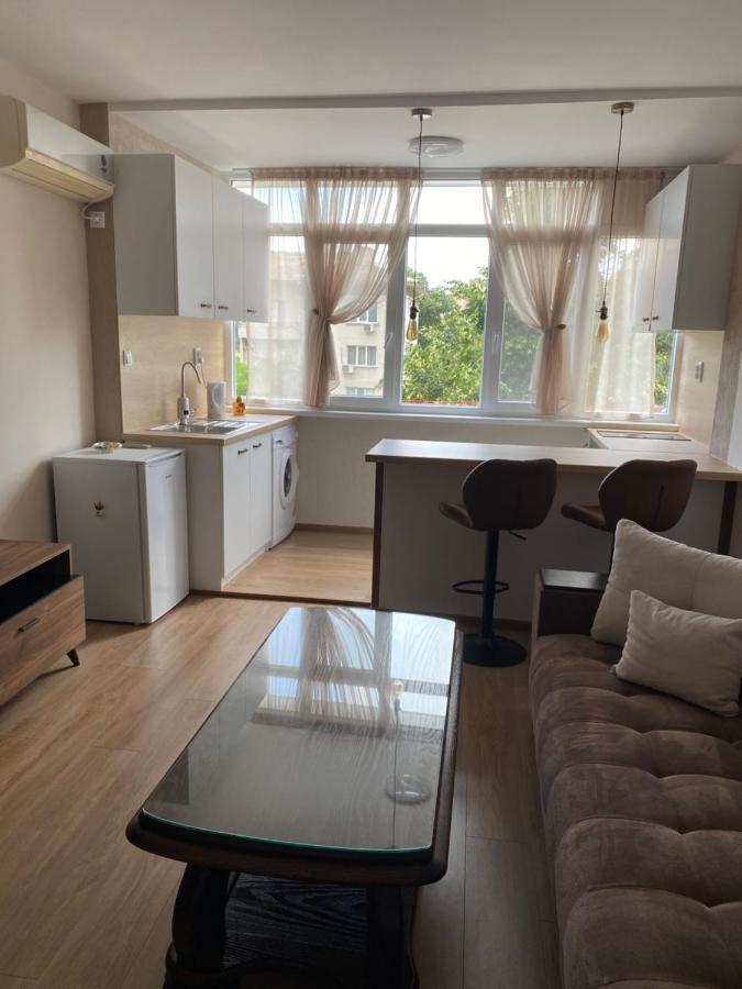Apartamento Rose Karlovo Exterior foto